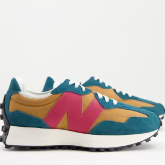 New Balance 327 - Picture 6 of 6